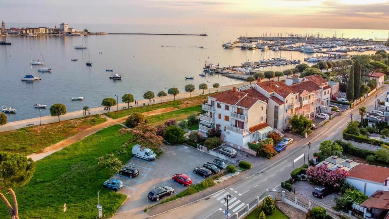 Villa Umag Seafront المظهر الخارجي الصورة